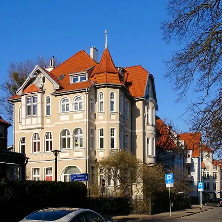 Hampton Apartments - Apartament z Balkonem Przy Plaży Zoppot Exterior foto